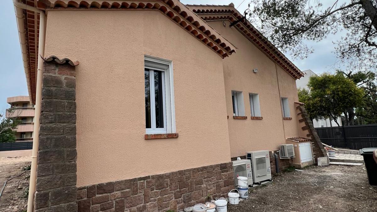 Façade et pignon enduits à neuf