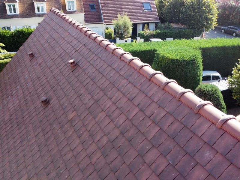 Toiture terminée en tuiles Beauvoise à Rambouillet
