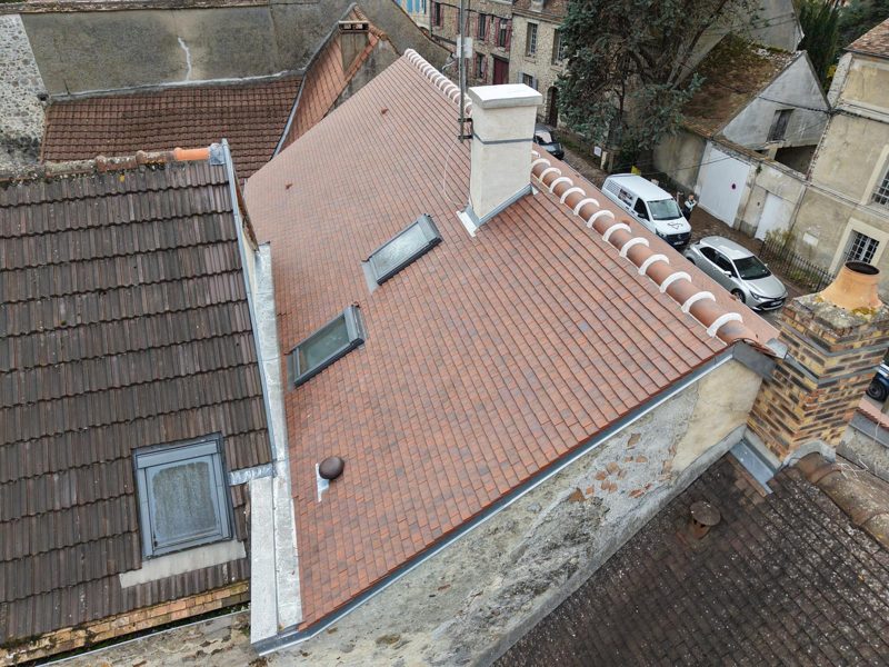 Toiture neuve vue du ciel à Rambouillet