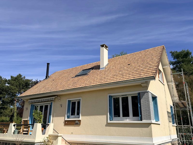 Maison du centre de Rochefort-en-Yvelines après rénovation de la toiture