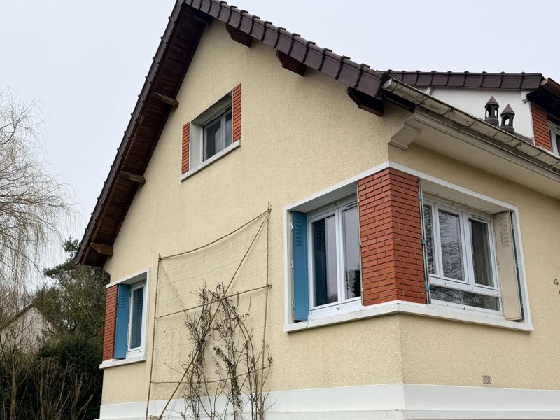 Façade et toiture terminées à Rochefort-en-Yvelines